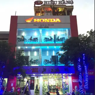 Đánh Giá Chi Tiết Siêu Thị Xe Máy Hiệu Hàng Quang Bình: Trải Nghiệm Mua Sắm Tập Trung Vượt Trội