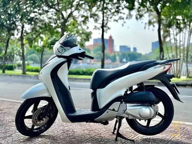 Xe Máy Honda Sh Việt Nam Giá Bao Nhiêu? Đánh Giá Chi Tiết Từng Phiên Bản 2026