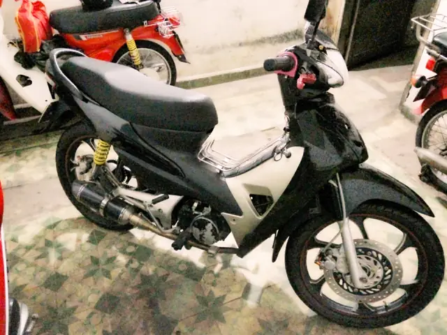 Con Nhà Nghèo Xe Độ