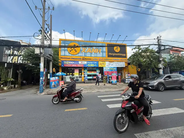 Mô Nhà Vy Xe 7