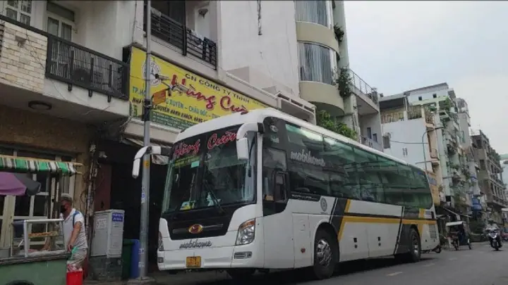 Nhà Khách Nhà Xe Hùng Cường