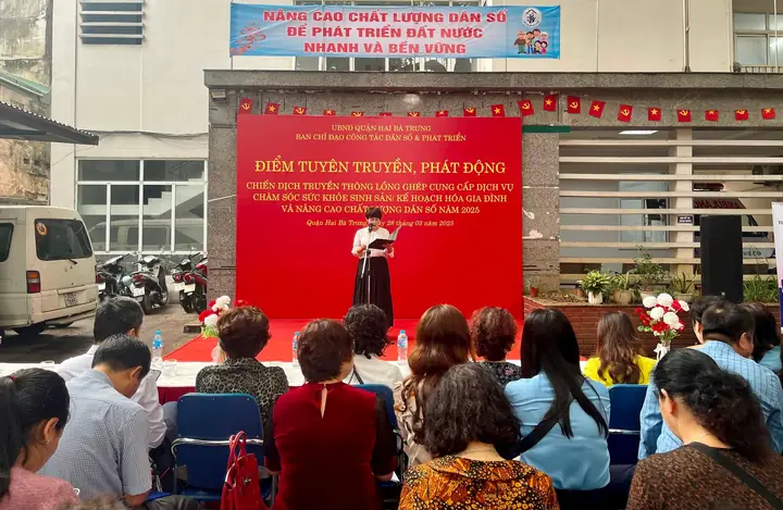 Nhà Xe Hai Nữ Bà Sa