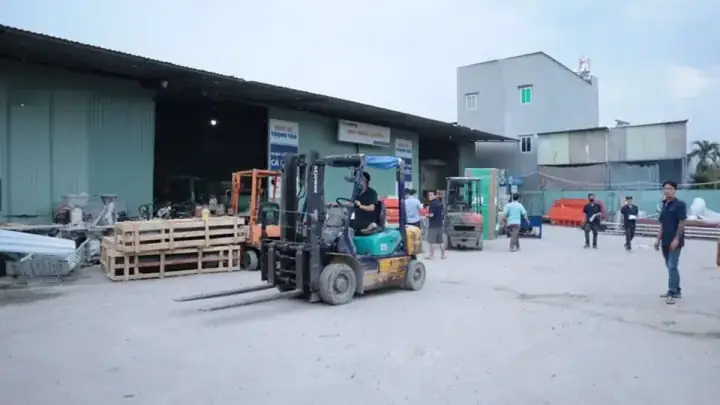 Nhà Xe Nhất Giang Eakar