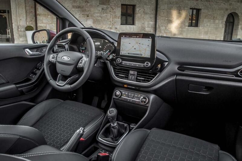 Nội thất xe Ford Fiesta