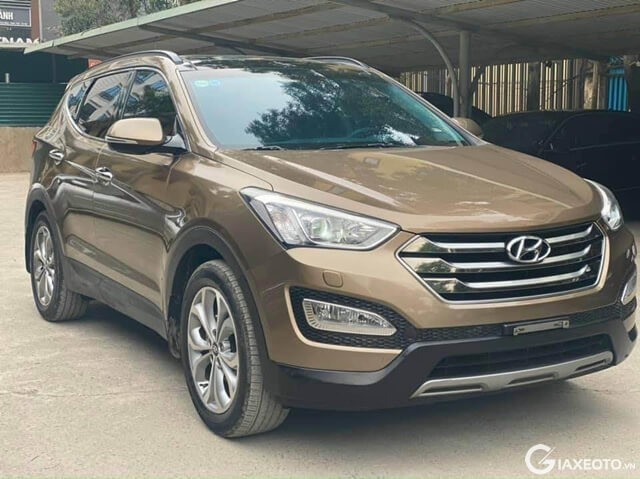 noi-that-xe-hyundai-santafe-cu-2015-2016