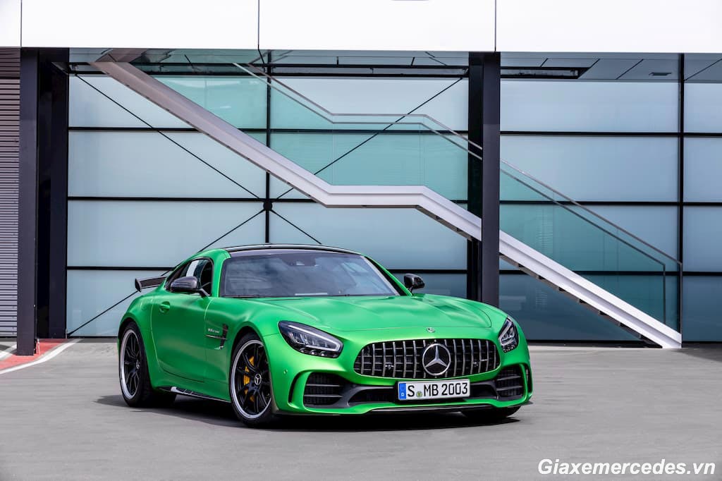 gia-xe-mercedes-coupe-giaxemercedes-vn