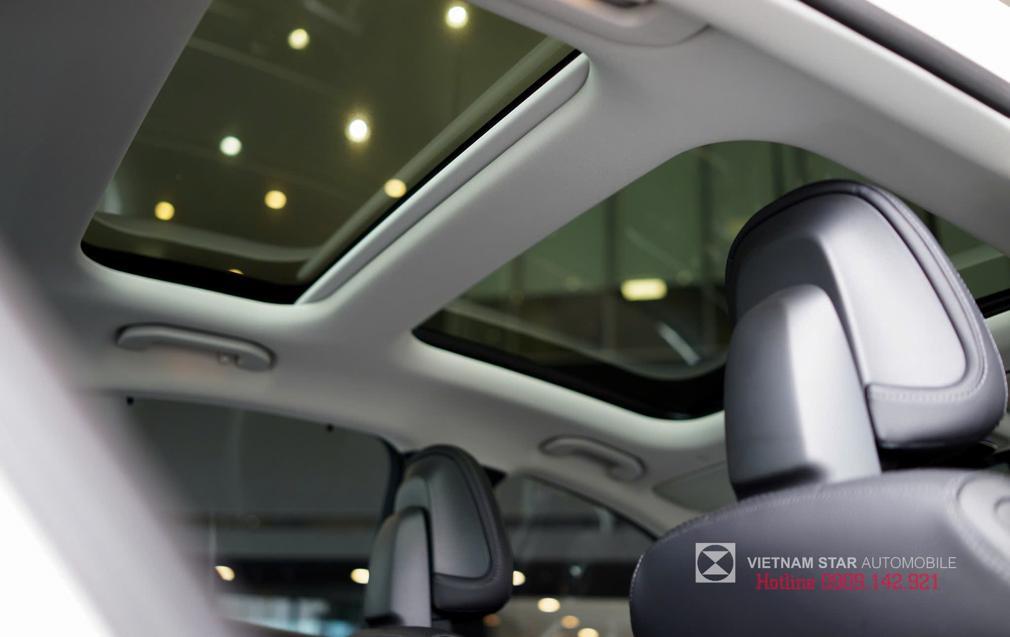 Hệ thống âm thanh vòm Burmester 3D (nếu trang bị) trên Mercedes C 300