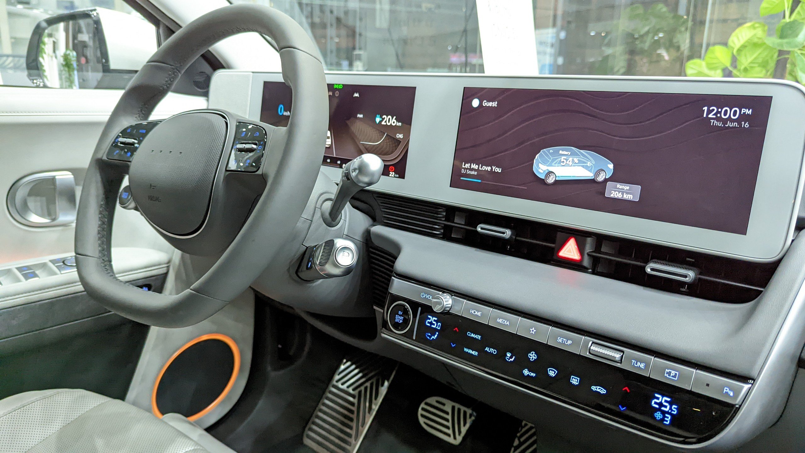 Màn hình xe điện Ioniq 5