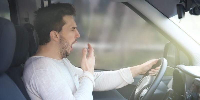 Cách tránh buồn ngủ khi lái xe