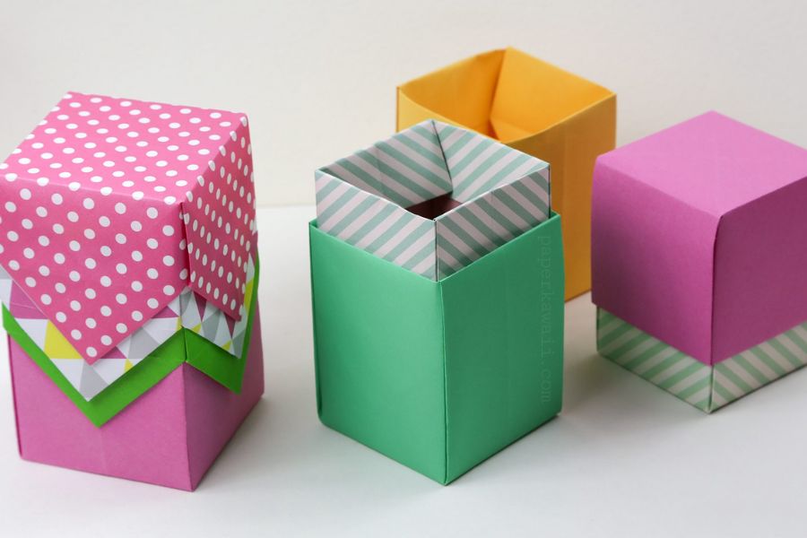 Hộp quà màu pastel với chất liệu giấy nhẹ nhàng.