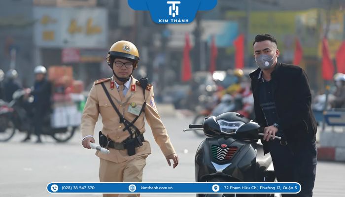 Quy định tiêu chuẩn lắp gương xe máy