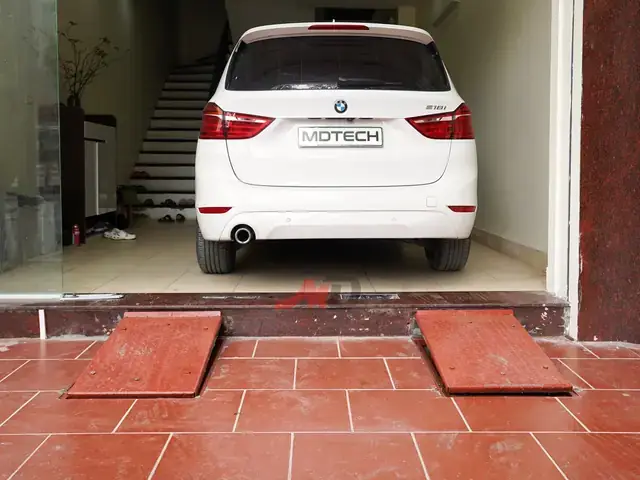 Cầu Dắt Xe Cạ Gầm Nền Nhà Cao