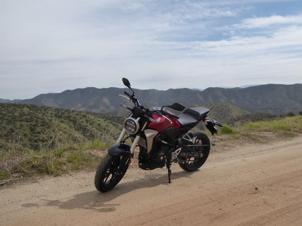 2019 Honda CB300R dash.