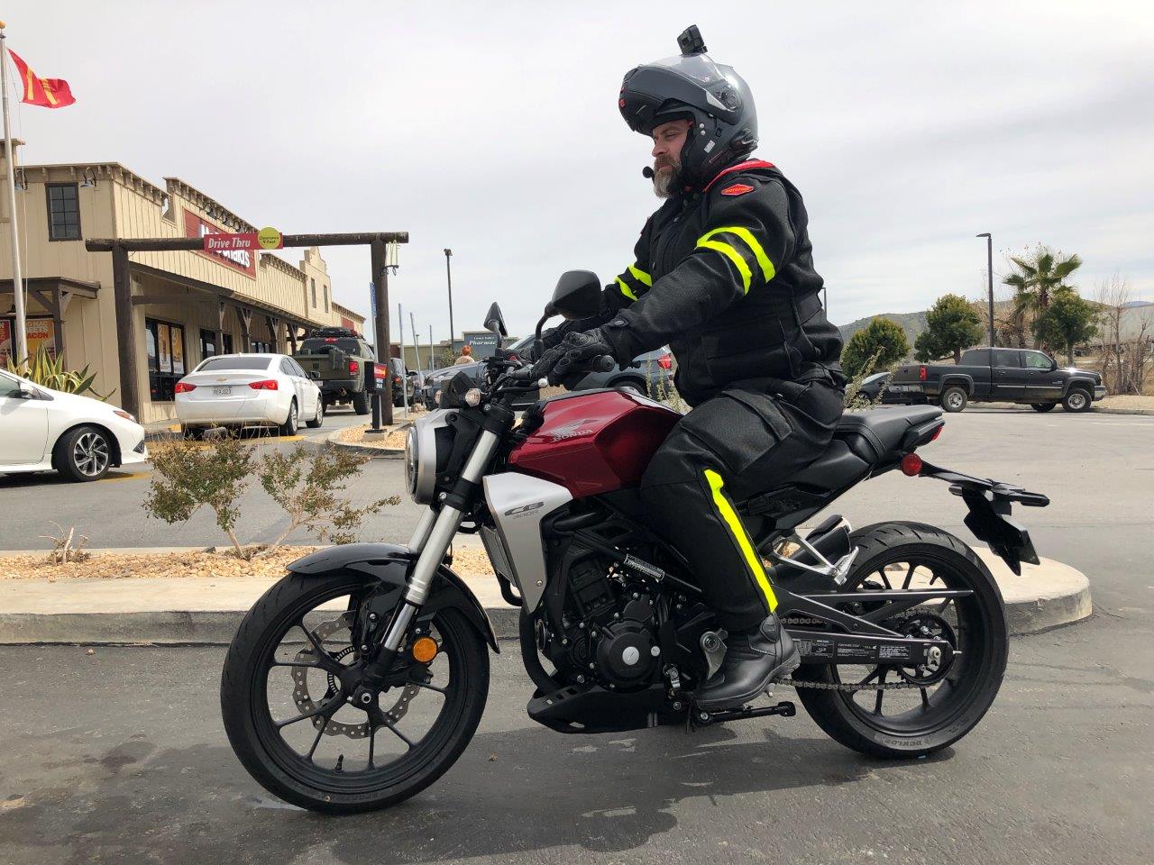 2019 Honda CB300R brakes.