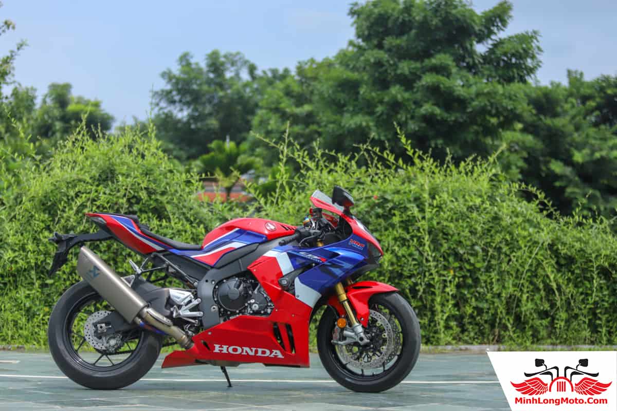 Honda CBR1000RRR