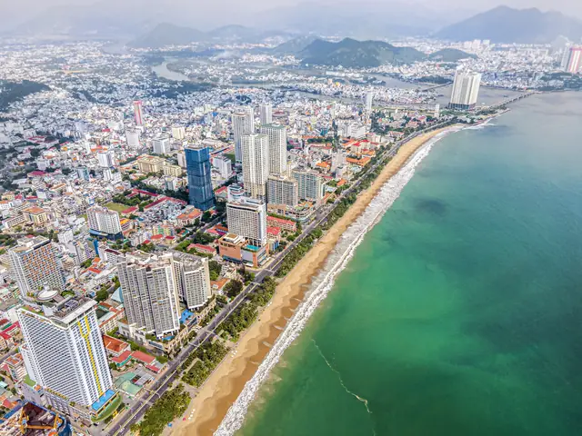 Chạy Xe Đông Lạnh Tại Nhà T Trang