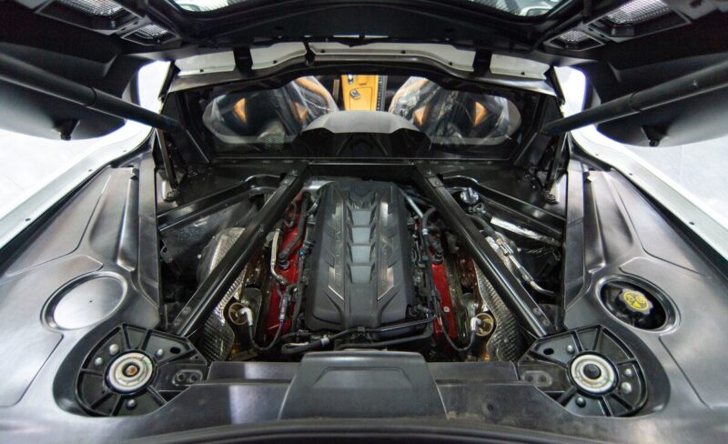 Chi tiết “Siêu xe giá rẻ” Chevrolet Corvette C8 giá 7 tỷ đồng