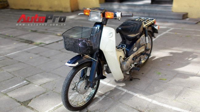 Honda Cub 70 Custom: 'Báu vật' thời xăng tăng giá!