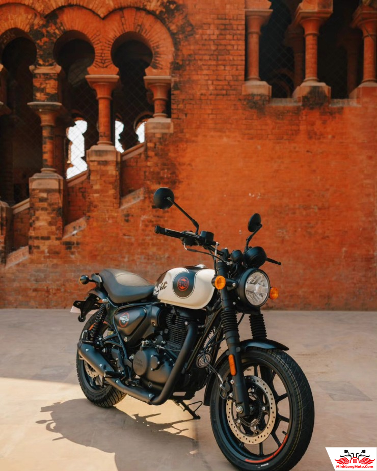 SYM Wolf 125 tại VMS