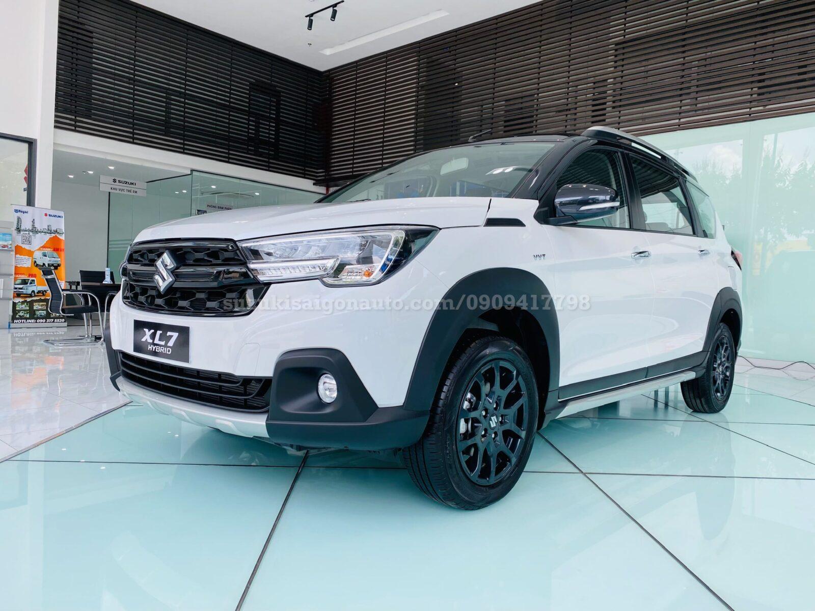 Suzuki XL7 Hybrid 2026