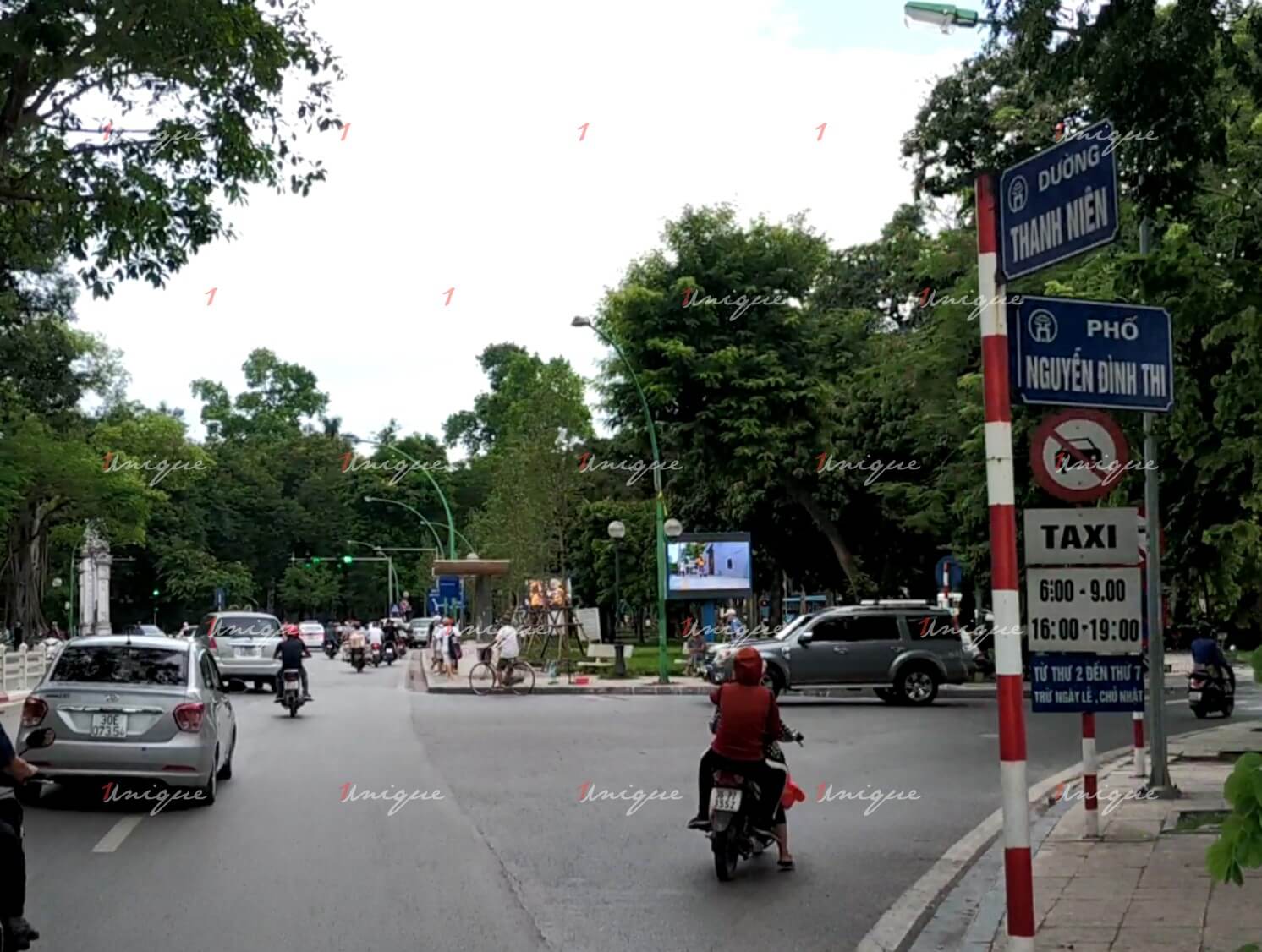màn hình Led quảng cáo ngoài trời đường Thanh Niên