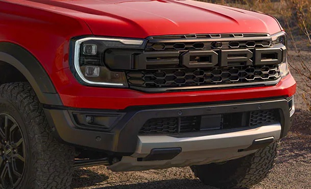 Đầu của xe Ford Ranger Raptor 2023 mới