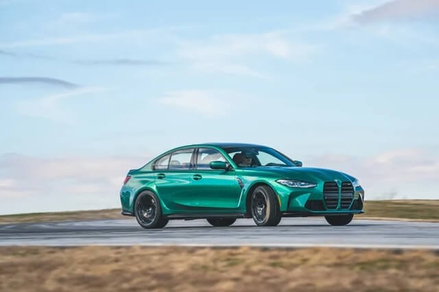 Giá xe BMW M3 2025 chính thức về Việt Nam