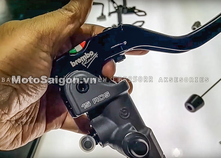 cbr250-2017-do-choi-phu-kien-danh-gia-thong-so-motosaigon-7