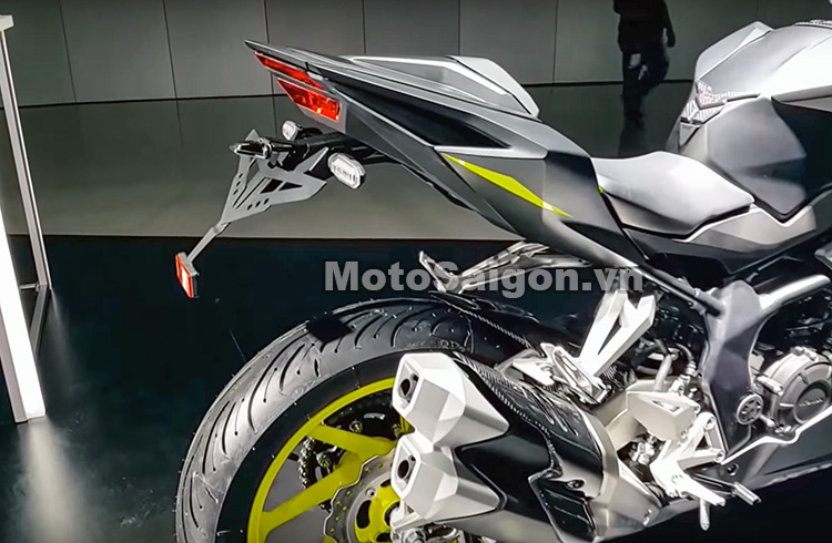 cbr250-2017-do-choi-phu-kien-danh-gia-thong-so-motosaigon-15