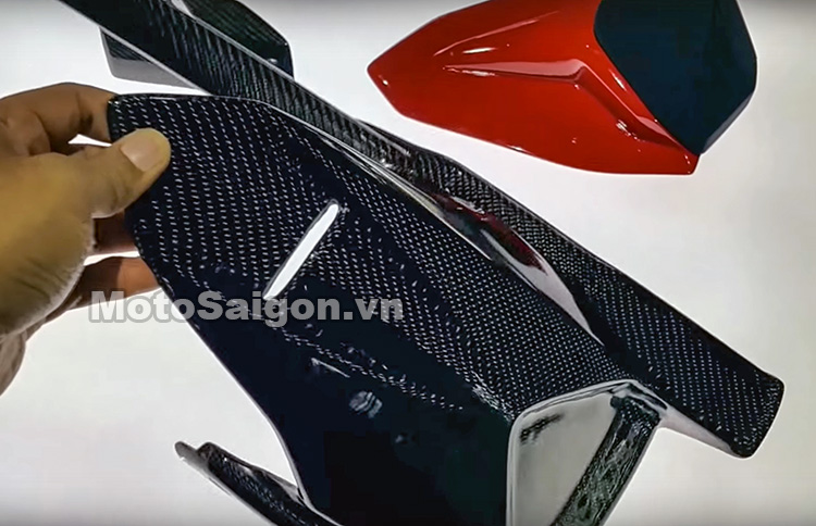 cbr250-2017-do-choi-phu-kien-danh-gia-thong-so-motosaigon-2