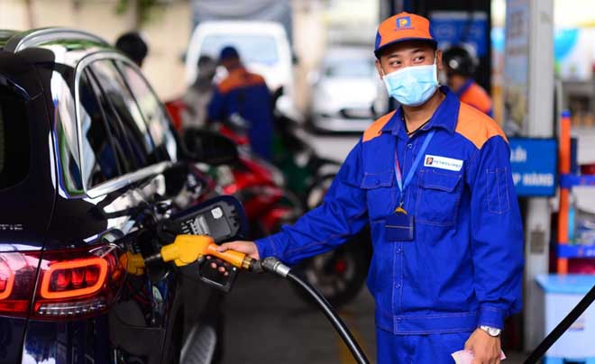 Giá xăng dầu hôm nay bao nhiêu 1 lít mới nhất?