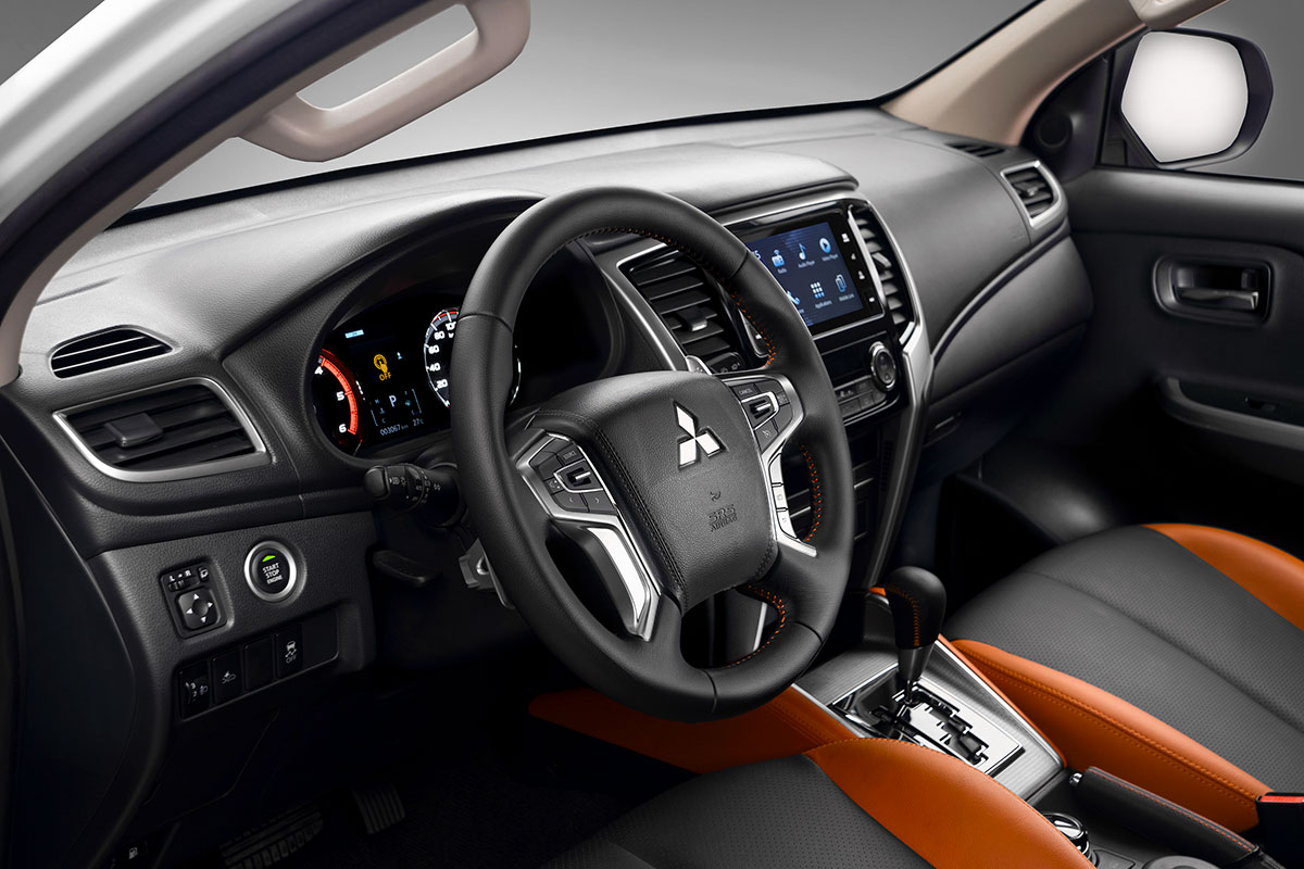 Nội thất xe Mitsubishi Triton 2021 a3