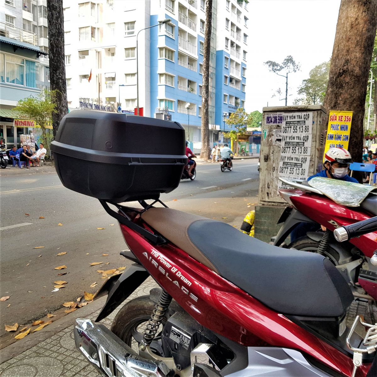 Thung-sau-Givi-cho-xe-Airblade-2020-5