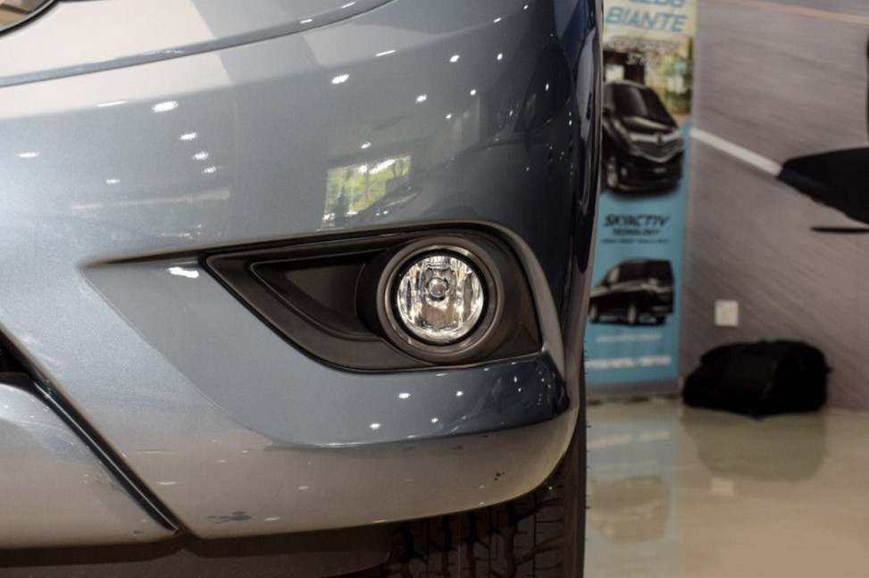 Giá xe Mazda BT-50 3.2 Premium AT