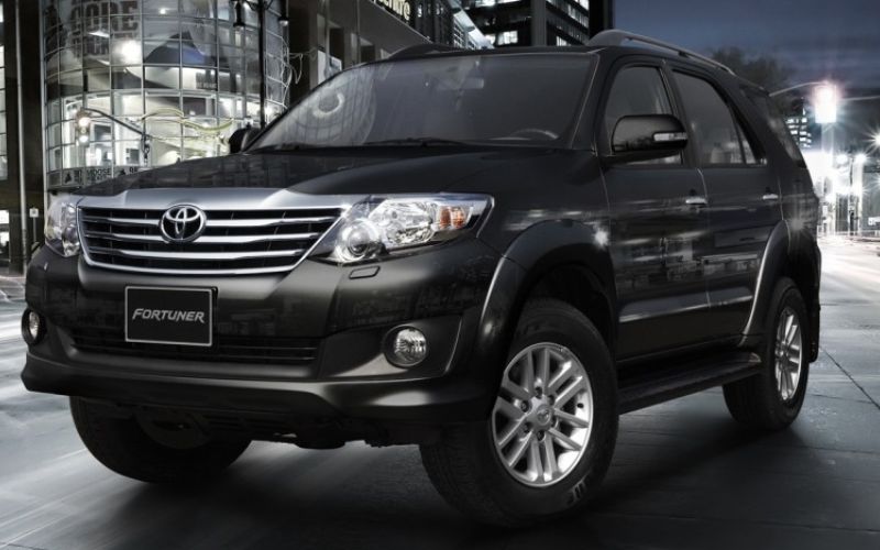 Fortuner 2012, 2013 có sự thay đổi về vẻ ngoài, đặc biệt là phần đầu xe
