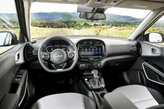Chi tiết KIA Soul 2025: Diện mạo đầy cuốn hút, nội thất tiện nghi