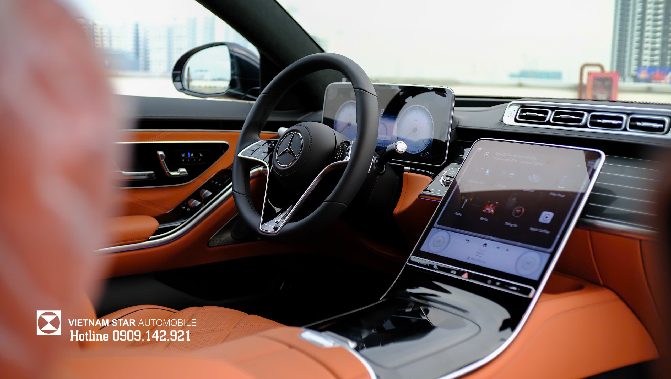 Xe Mercedes Maybach S450 màu đen Obsidian quyền lực phiên bản mới 2026