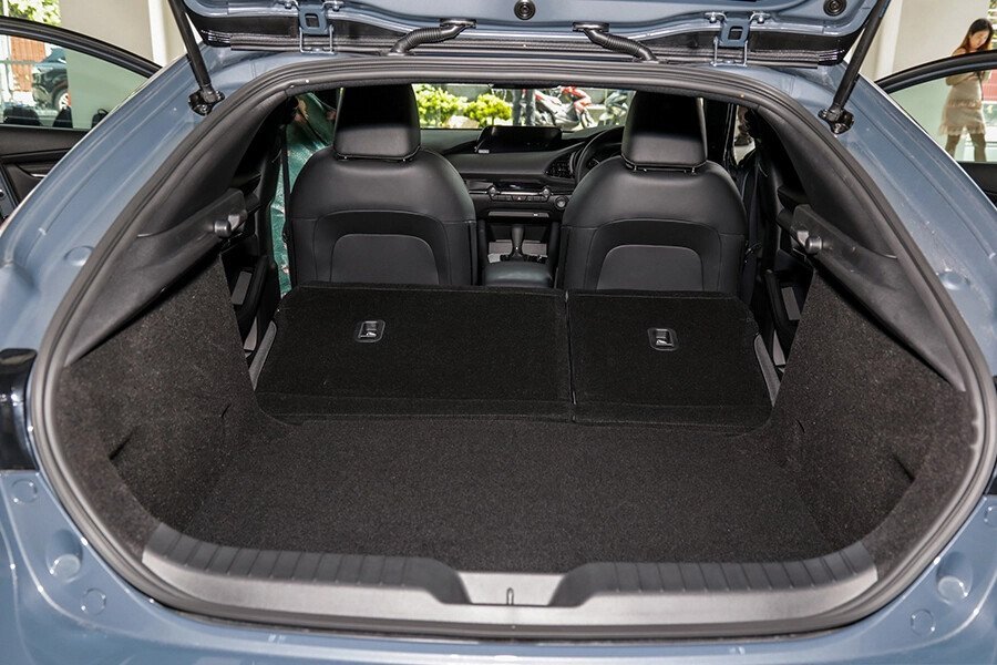 Mazda 3 Sport Luxury 2026 - Hình 17