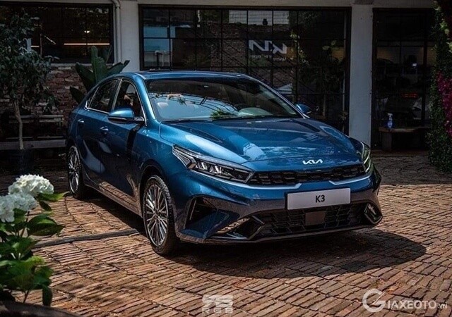 Kia-K5-mau-do