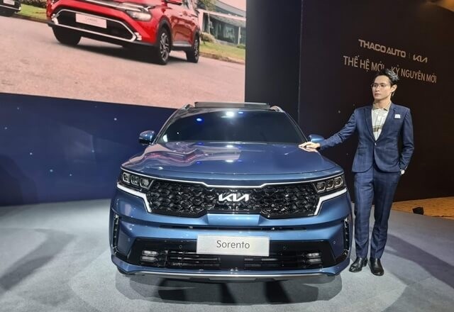 gia-xe-kia-telluride