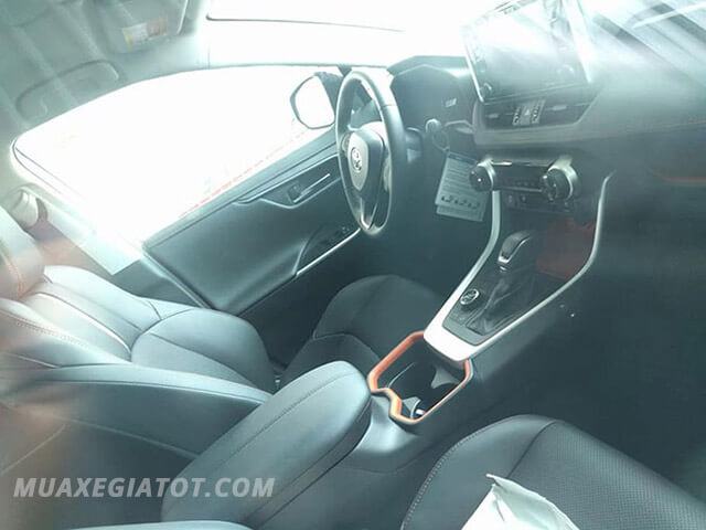Đánh giá xe Toyota RAV4 2024