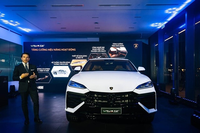 Lamborghini-Urus-S
