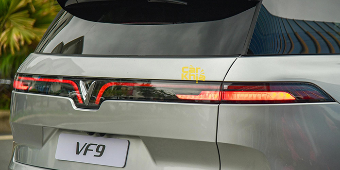 giá xe vinfast vf9 mới nhất