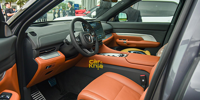 giá xe vinfast vf9 mới nhất