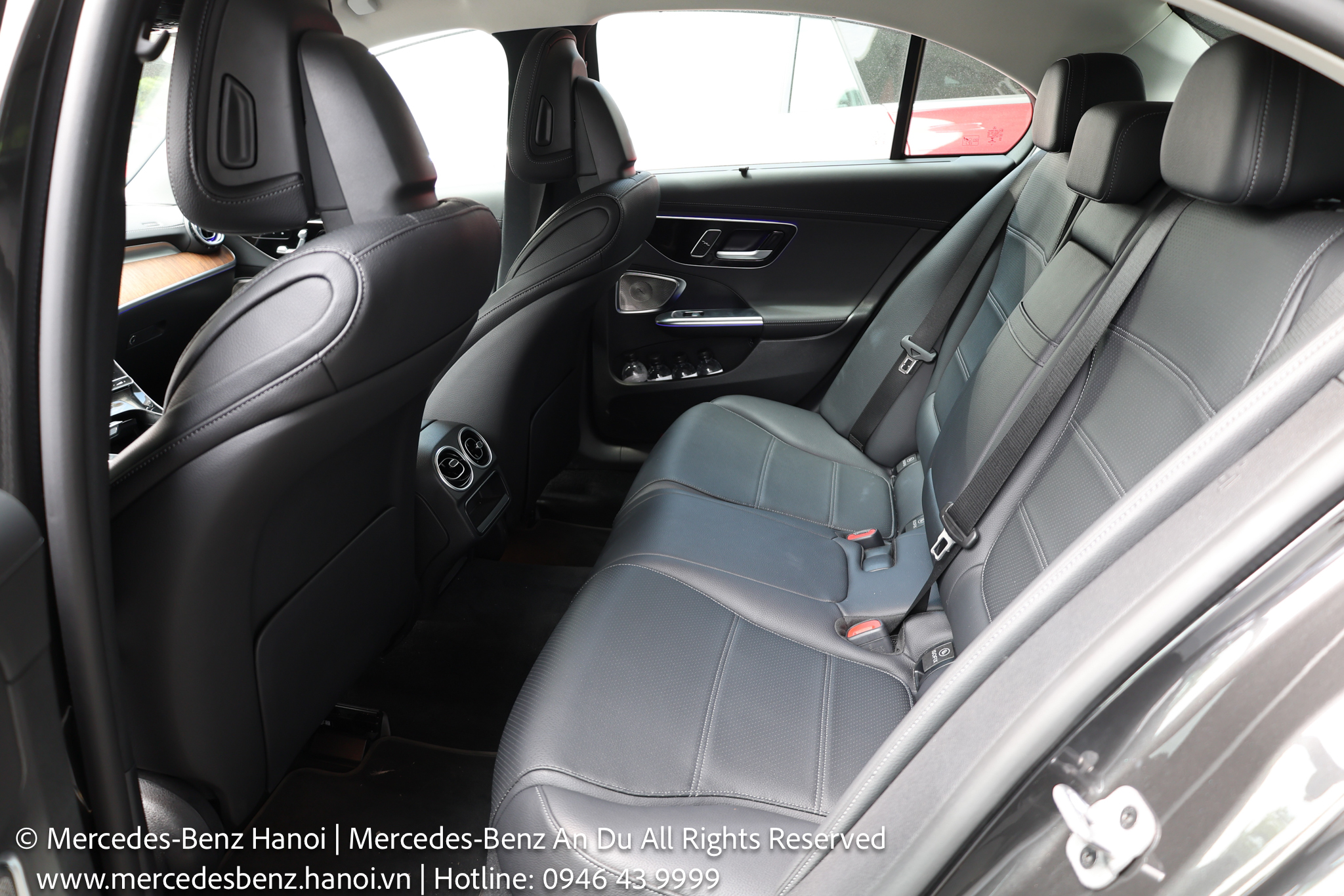 Mercedes Benz C 200 Plus Chính Hãng Tại Mercedes Benz Hanoi