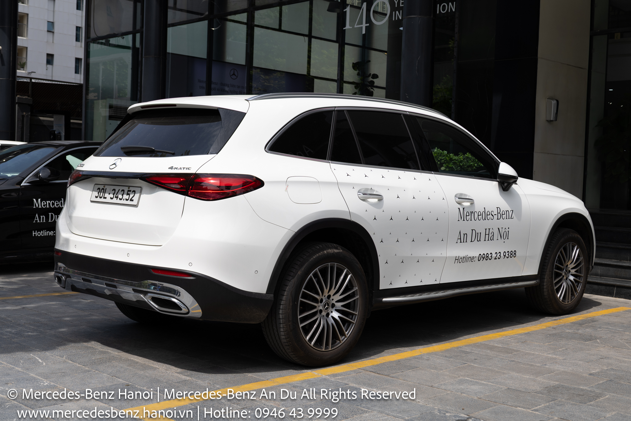 Mercedes Benz Glc 300 Chính Hãng Tại Mercedes Benz Hanoi