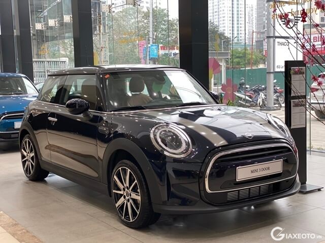Mini-Cooper-One-5-cua-gia-x