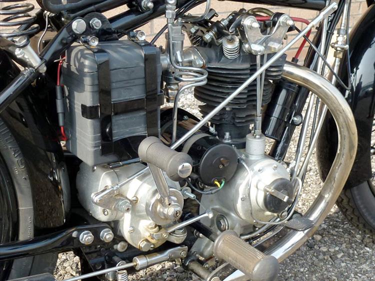 radial 4 valve Rudge