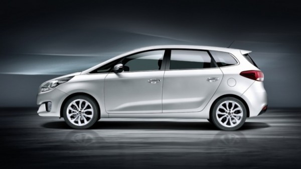 KIA Rondo 2