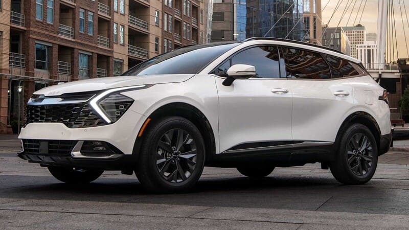 Hình ảnh chiếc Kia Sportage màu trắng
